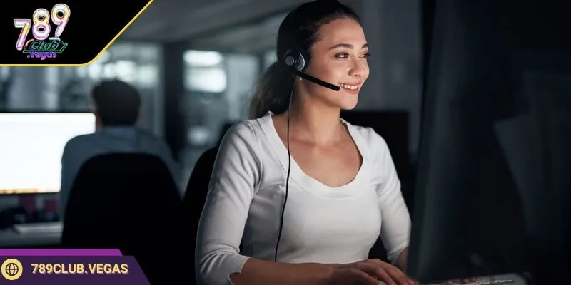 Lính mới hạn chế liên lạc vào những khung giờ đông người